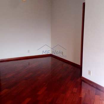 Apartamento em Pirassununga, bairro Residencial Planalto