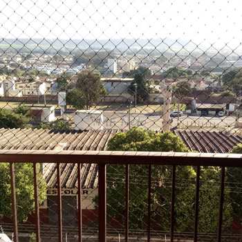 Apartamento em Pirassununga, bairro Residencial Planalto