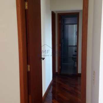 Apartamento em Pirassununga, bairro Residencial Planalto