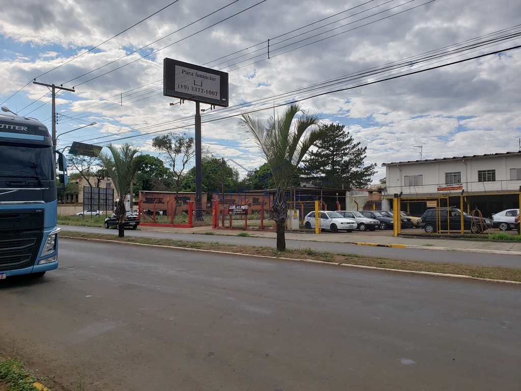 Prédio Comercial em Pirassununga, no bairro Jardim Europa