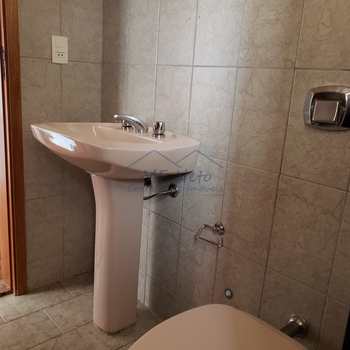 Apartamento em Pirassununga, bairro Residencial Planalto