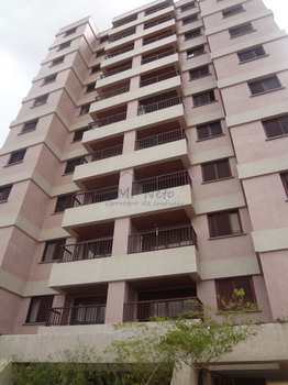 Apartamento, código 10131949 em Pirassununga, bairro Residencial Planalto