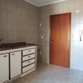 Apartamento em Pirassununga, bairro Residencial Planalto