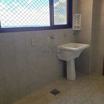 Apartamento em Pirassununga, bairro Residencial Planalto