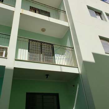 Apartamento em Pirassununga, bairro Residencial Suzana