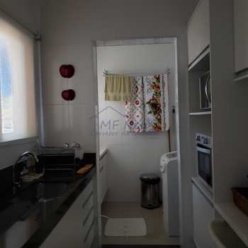 Apartamento em Pirassununga, bairro Residencial Star Vann Ess