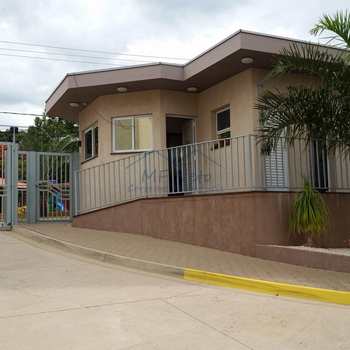 Apartamento em Pirassununga, bairro Residencial Star Vann Ess