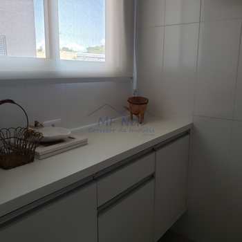 Apartamento em Pirassununga, bairro Residencial Star Vann Ess