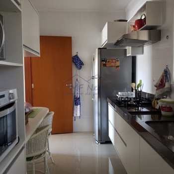 Apartamento em Pirassununga, bairro Residencial Star Vann Ess