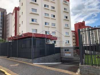 Apartamento, código 10131969 em Pirassununga, bairro Rosário