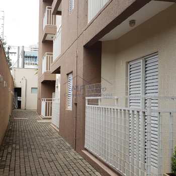 Apartamento em Pirassununga, bairro Centro