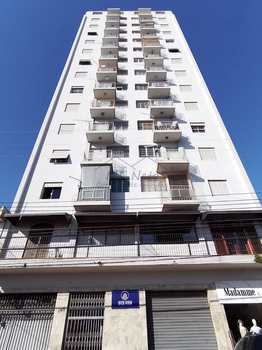 Apartamento, código 10132063 em Pirassununga, bairro Edifício Trevisan - Centro