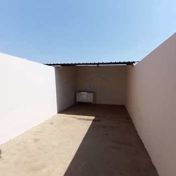 Casa em Pirassununga, bairro Centro
