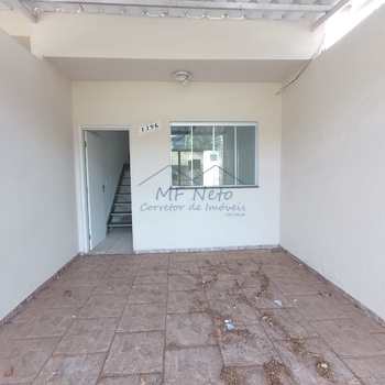 Casa em Pirassununga, bairro Centro
