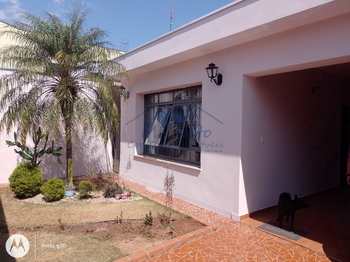 Casa, código 10132146 em Pirassununga, bairro Vila São Judas Tadeu