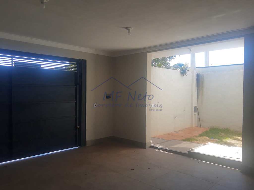Casa em Pirassununga, no bairro Jardim São João