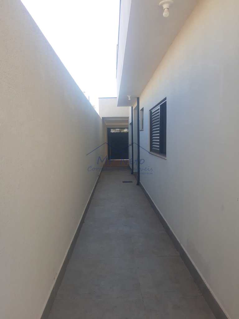 Casa em Pirassununga, no bairro Jardim São João