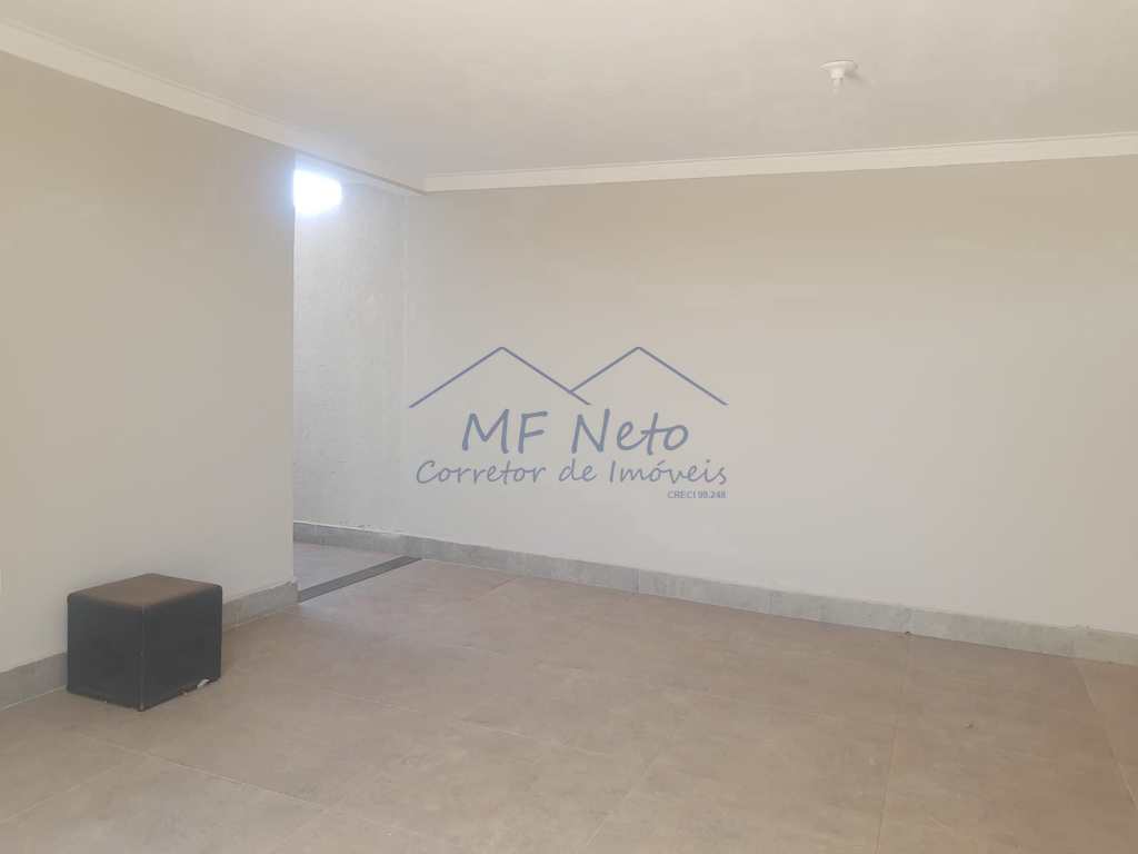 Casa em Pirassununga, no bairro Jardim São João