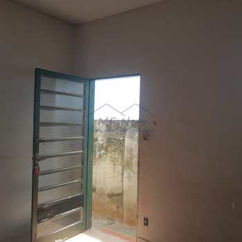Casa em Pirassununga, bairro Centro