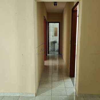 Apartamento em Pirassununga, bairro Residencial Suzana