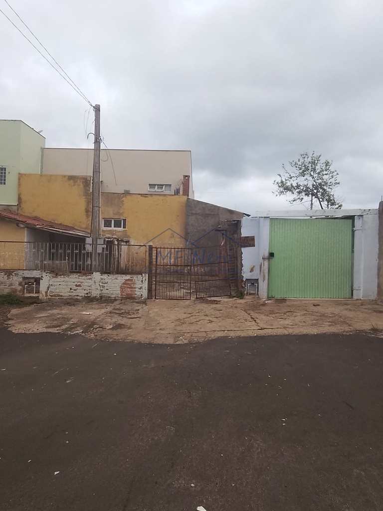 Terreno Comercial em Pirassununga, no bairro Jardim São Fernando