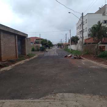 Terreno Comercial em Pirassununga, bairro Jardim São Fernando