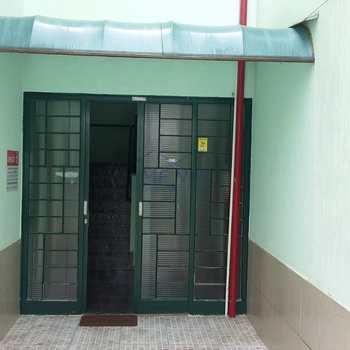 Apartamento em Pirassununga, bairro Residencial Suzana