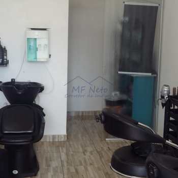 Salão em Pirassununga, bairro Jardim Residence Rio Verde