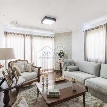 Casa em Pirassununga, bairro Jardim do Lago