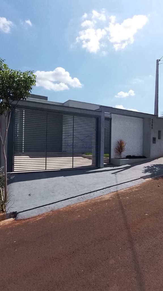 Casa em Pirassununga, no bairro Terrazul Ba