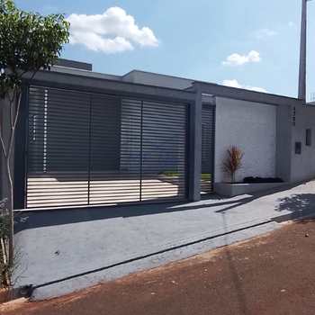 Casa em Pirassununga, bairro Terrazul Ba