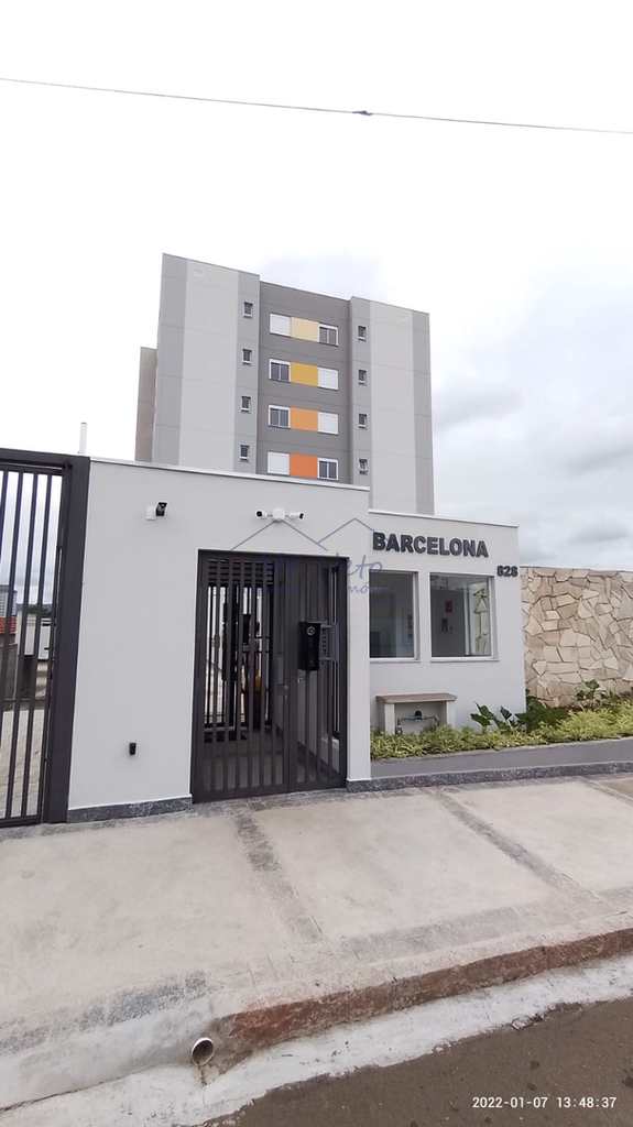 Apartamento em Pirassununga, no bairro Barcelona Residencial