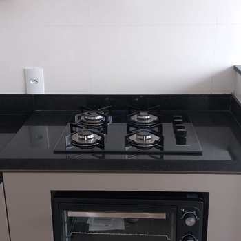 Apartamento em Pirassununga, bairro Barcelona Residencial