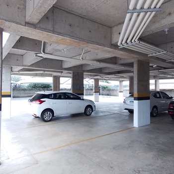 Apartamento em Pirassununga, bairro Barcelona Residencial