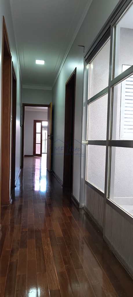 Casa em Pirassununga, no bairro Centro
