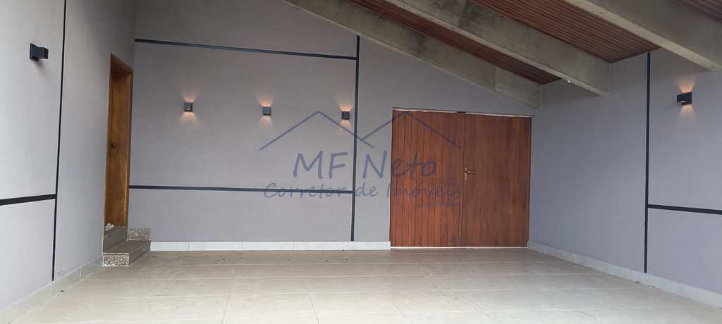 Casa em Pirassununga, no bairro Centro