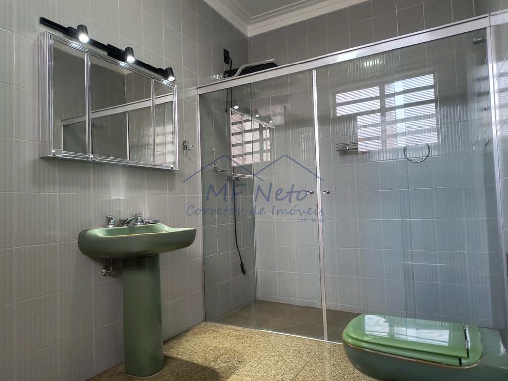 Casa em Pirassununga, no bairro Centro
