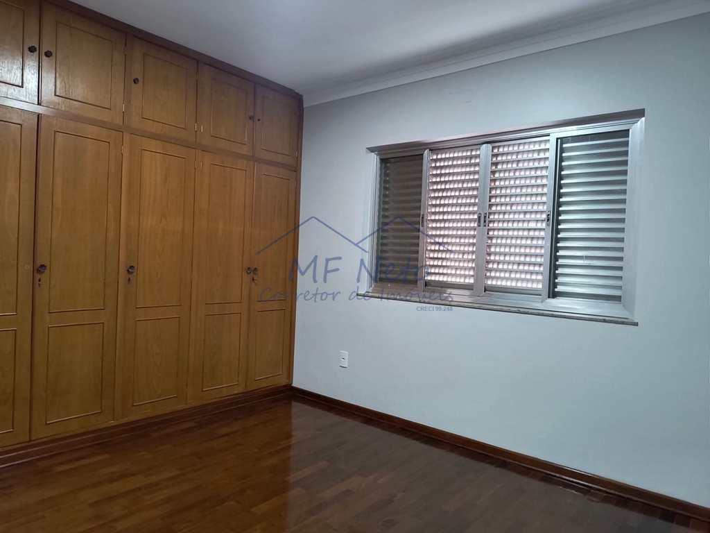 Casa em Pirassununga, no bairro Centro