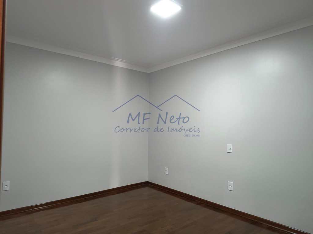 Casa em Pirassununga, no bairro Centro