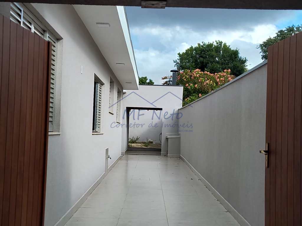 Casa em Pirassununga, no bairro Centro
