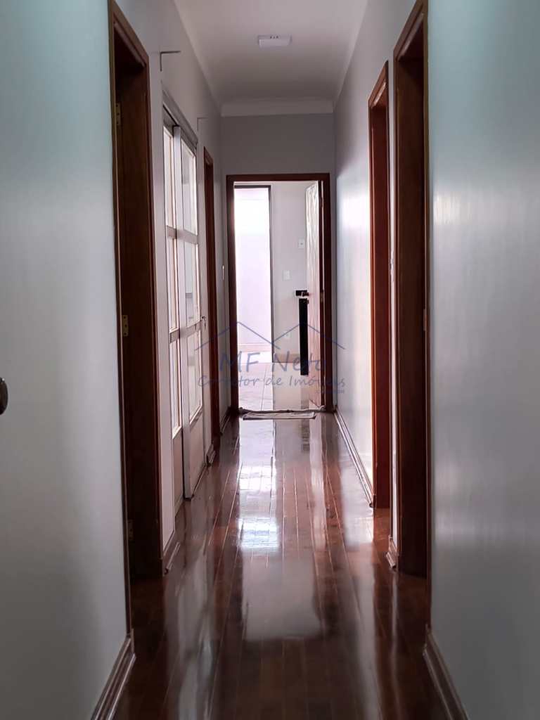 Casa em Pirassununga, no bairro Centro