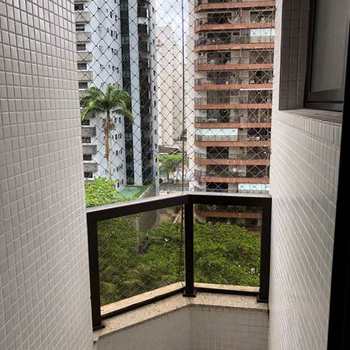 Apartamento em Guarujá, bairro Parque Enseada