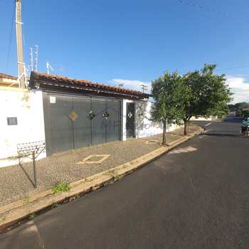 Casa em Santa Rita do Passa Quatro, bairro Jardim Bonanza