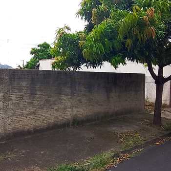 Terreno em Pirassununga, bairro Jardim Carlos Gomes