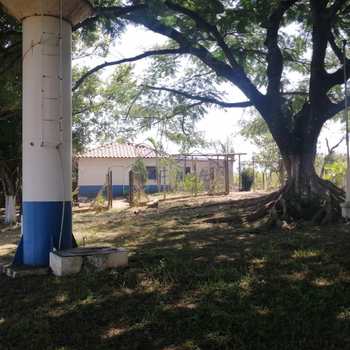 Sítio em Pirassununga, bairro Roque