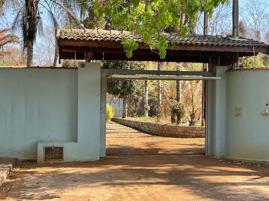 Rancho em Pirassununga, no bairro Jardim Cachoeira