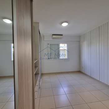 Apartamento em Pirassununga, bairro Residencial XV
