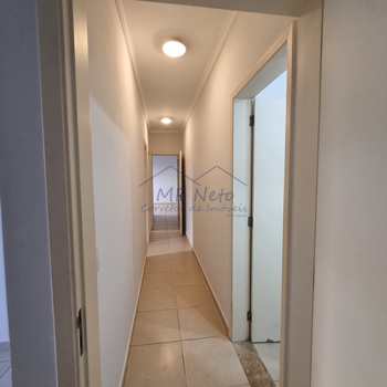 Apartamento em Pirassununga, bairro Residencial XV