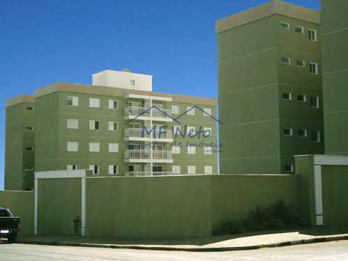 Apartamento em Pirassununga, no bairro Vila Guimarães