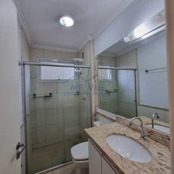 Apartamento em Pirassununga, bairro Residencial XV